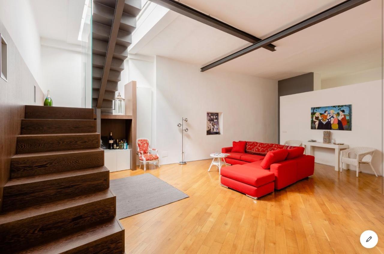 Bijoux Luxury Apartment In Old Town Bari Bagian luar foto
