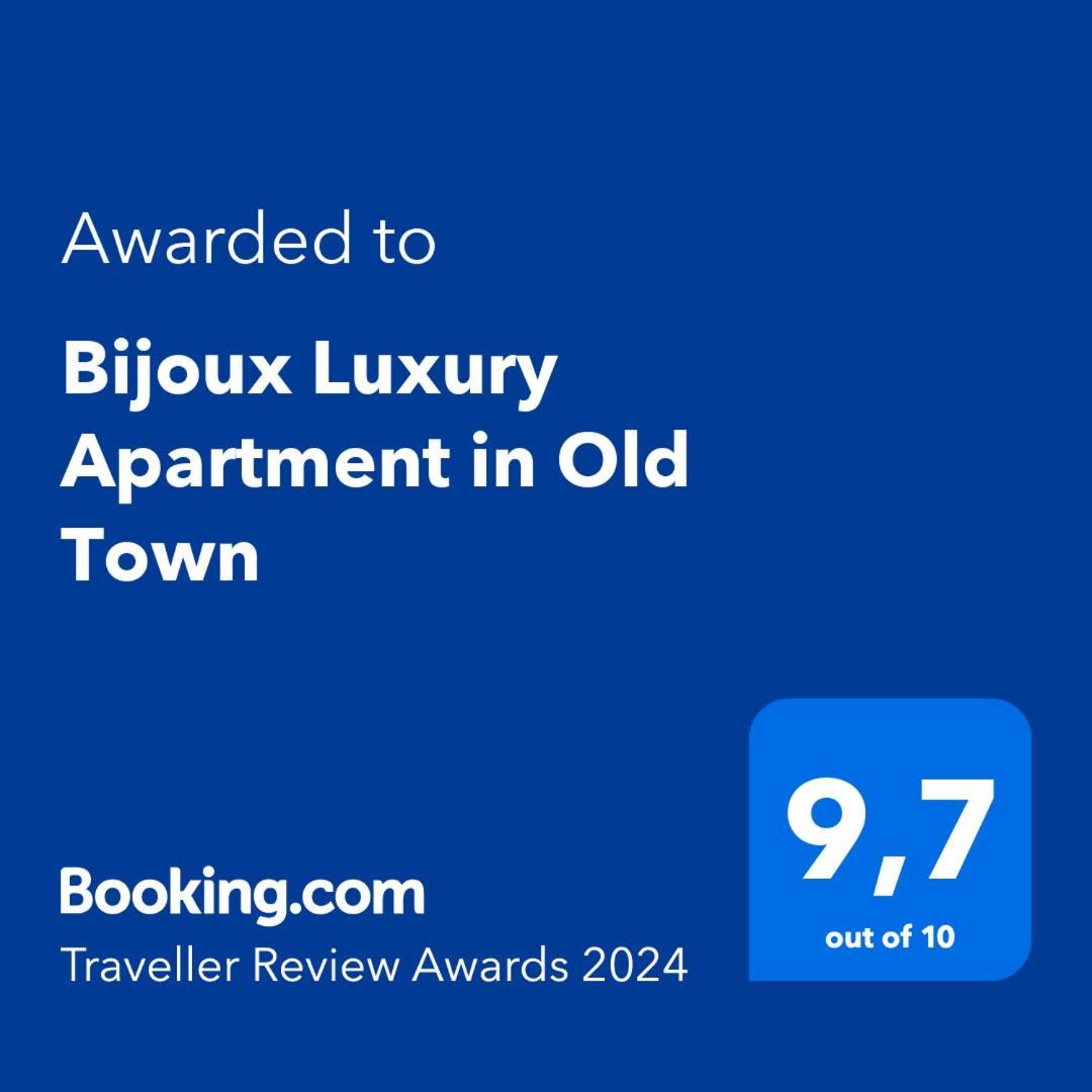 Bijoux Luxury Apartment In Old Town Bari Bagian luar foto