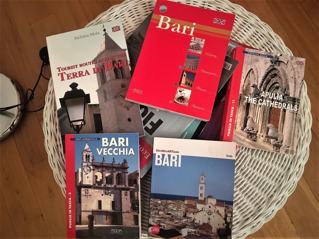 Bijoux Luxury Apartment In Old Town Bari Bagian luar foto